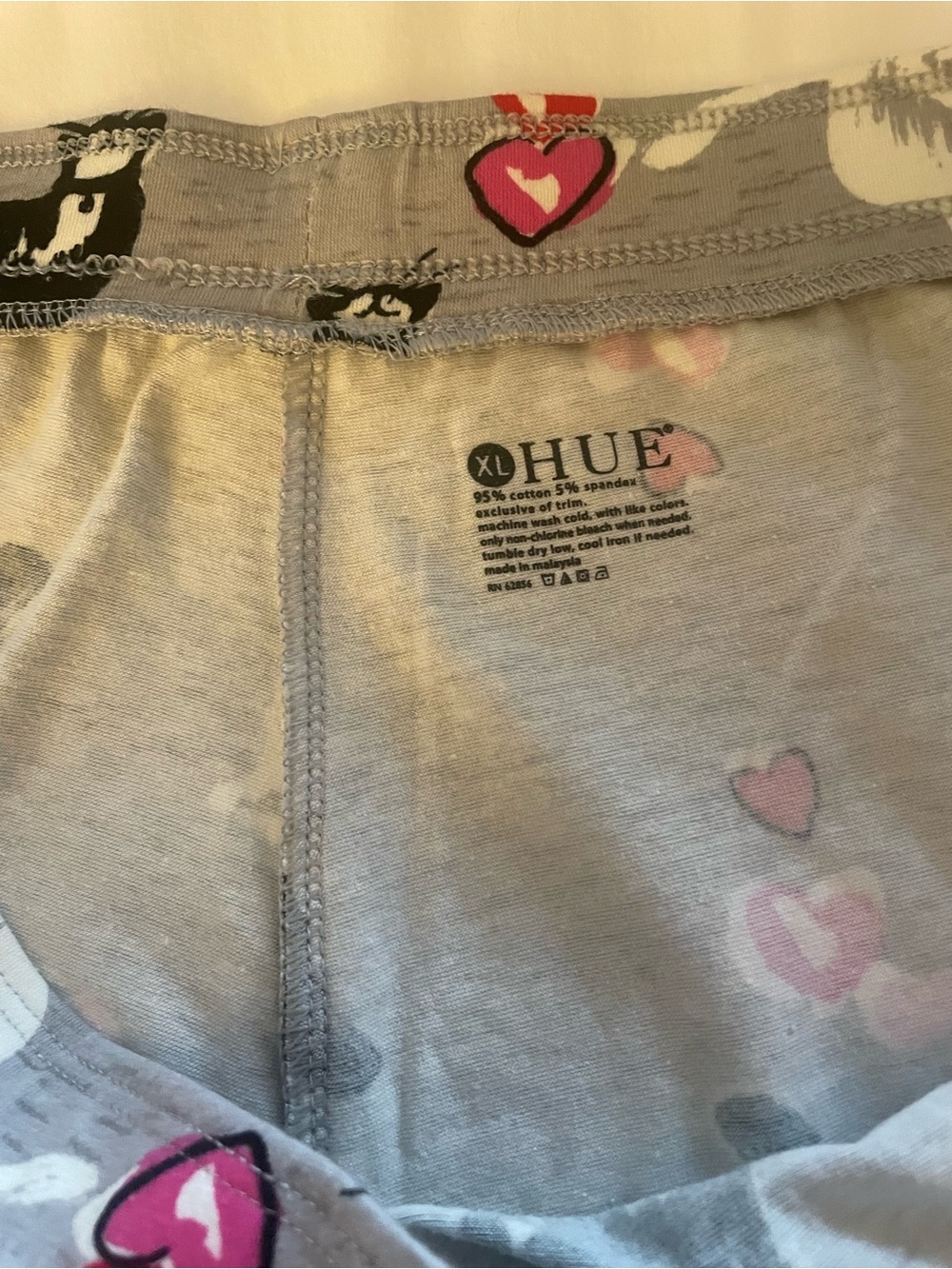 Hue Pajama Pants Cats and Hearts on a Grey Background Size XL NWT - Picture 7 of 7